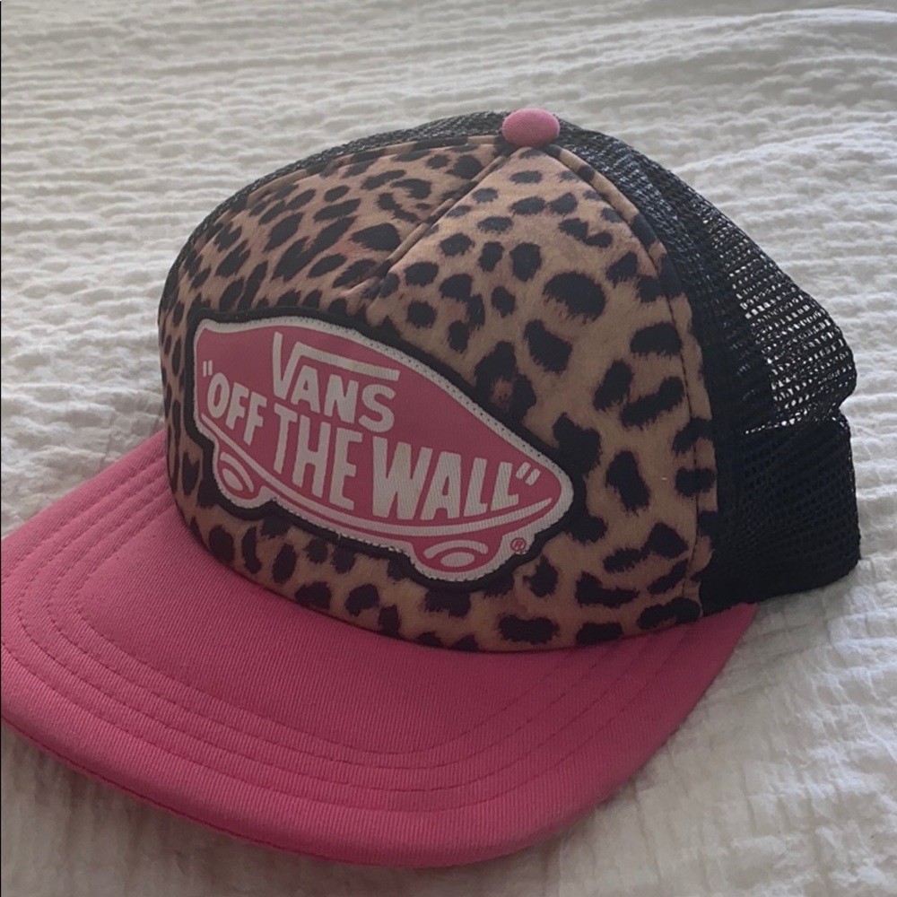 Cheetah print vans hat